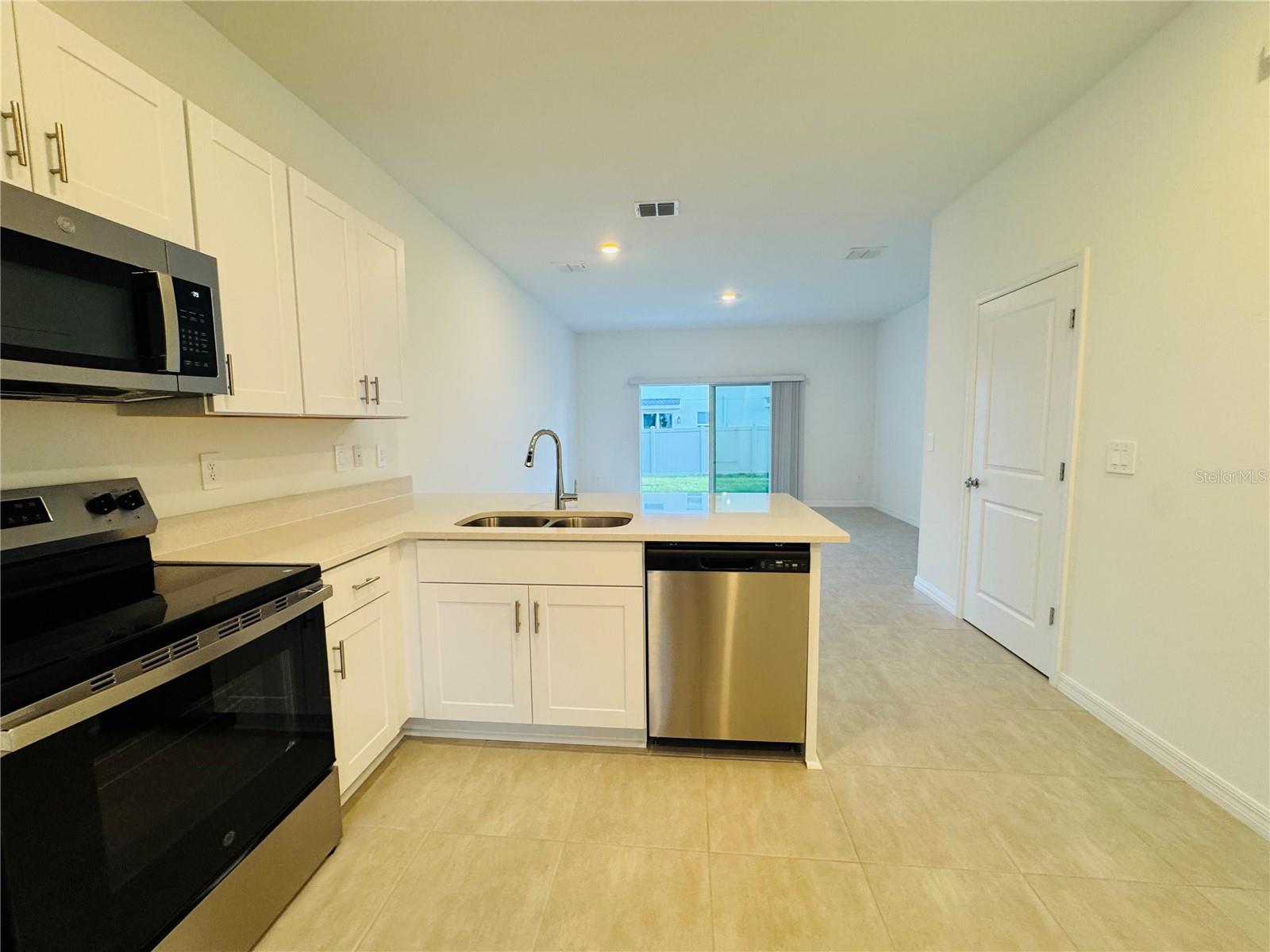 Image 5 of 42 For 2923 Skyline Loop