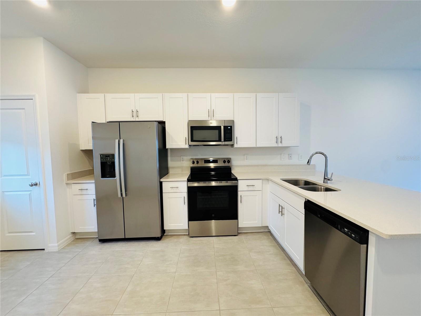 Image 6 of 42 For 2923 Skyline Loop