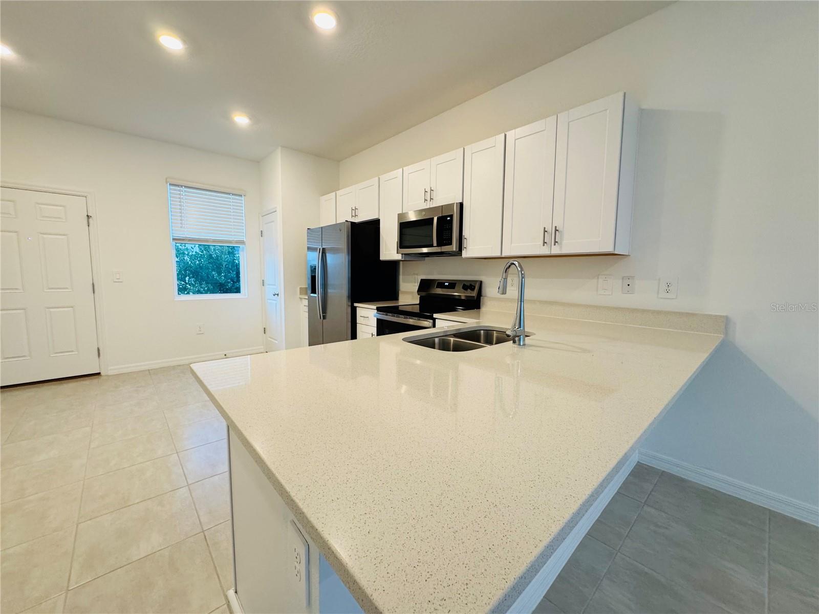 Image 8 of 42 For 2923 Skyline Loop