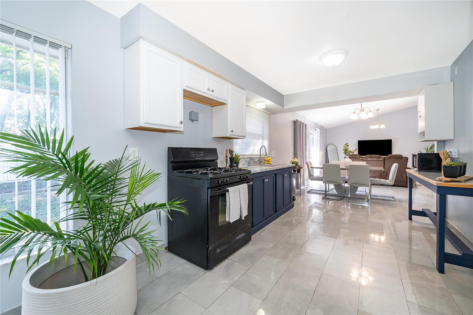 Image 11 of 25 For 12141 Caper Street