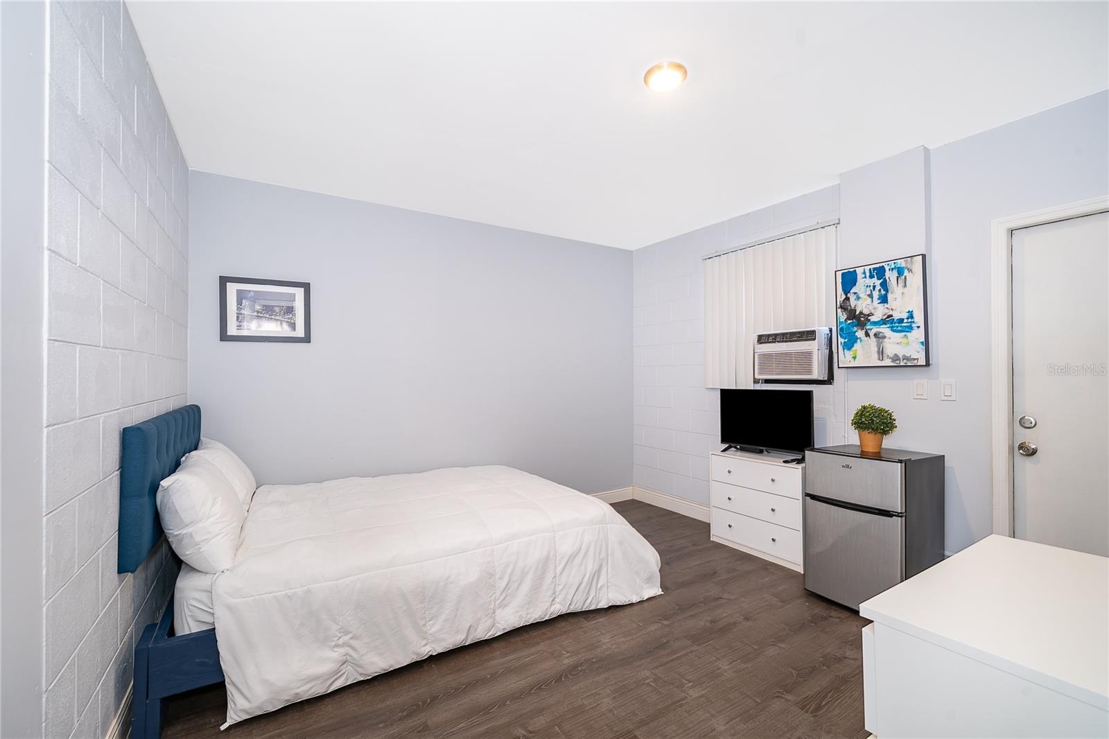 Image 18 of 25 For 12141 Caper Street