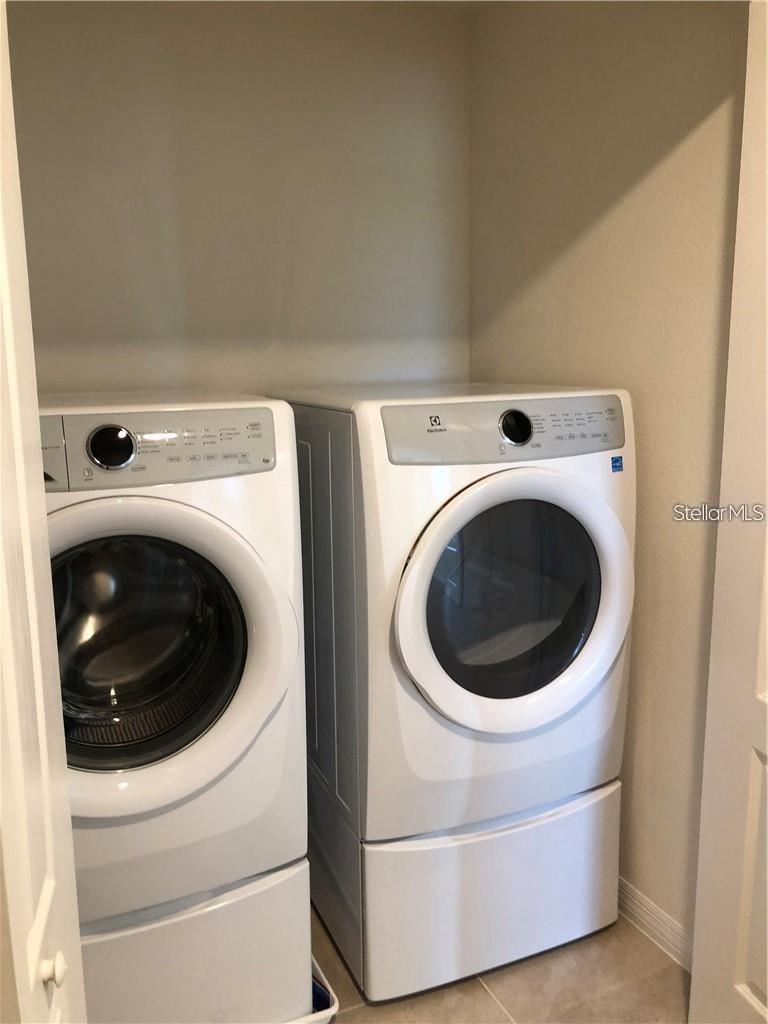 Image 8 of 13 For 1851 Red Canyon Drive