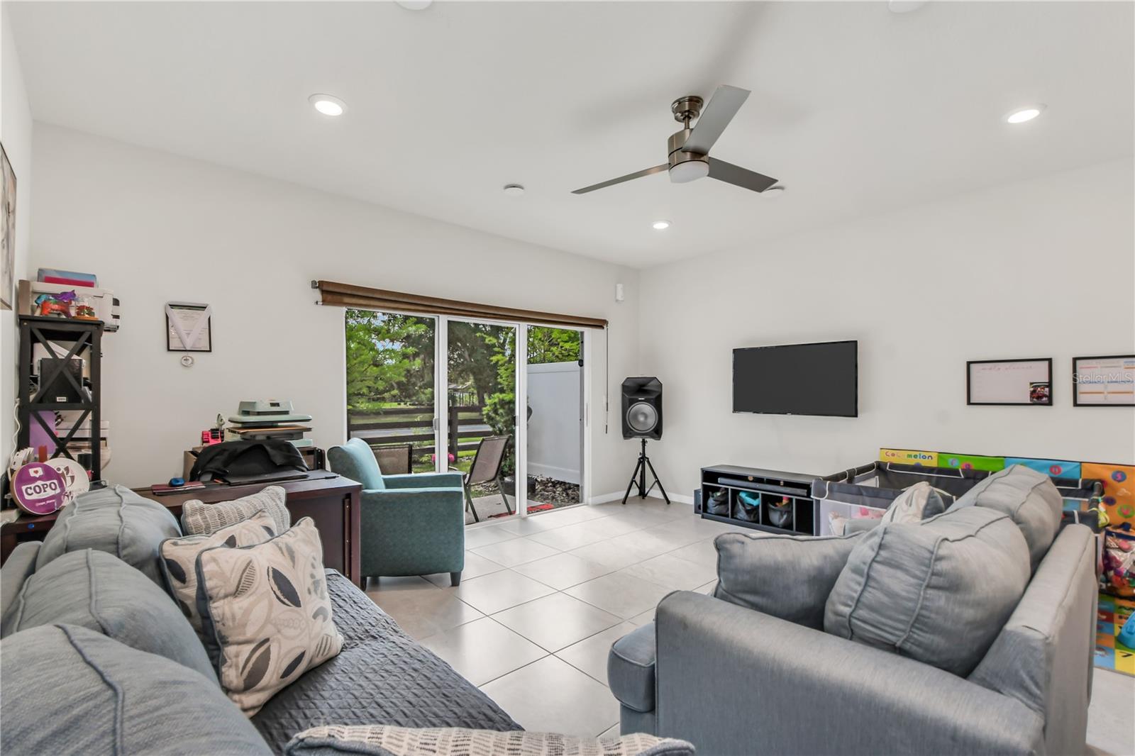 Image 13 of 41 For 2639 Buena View Road