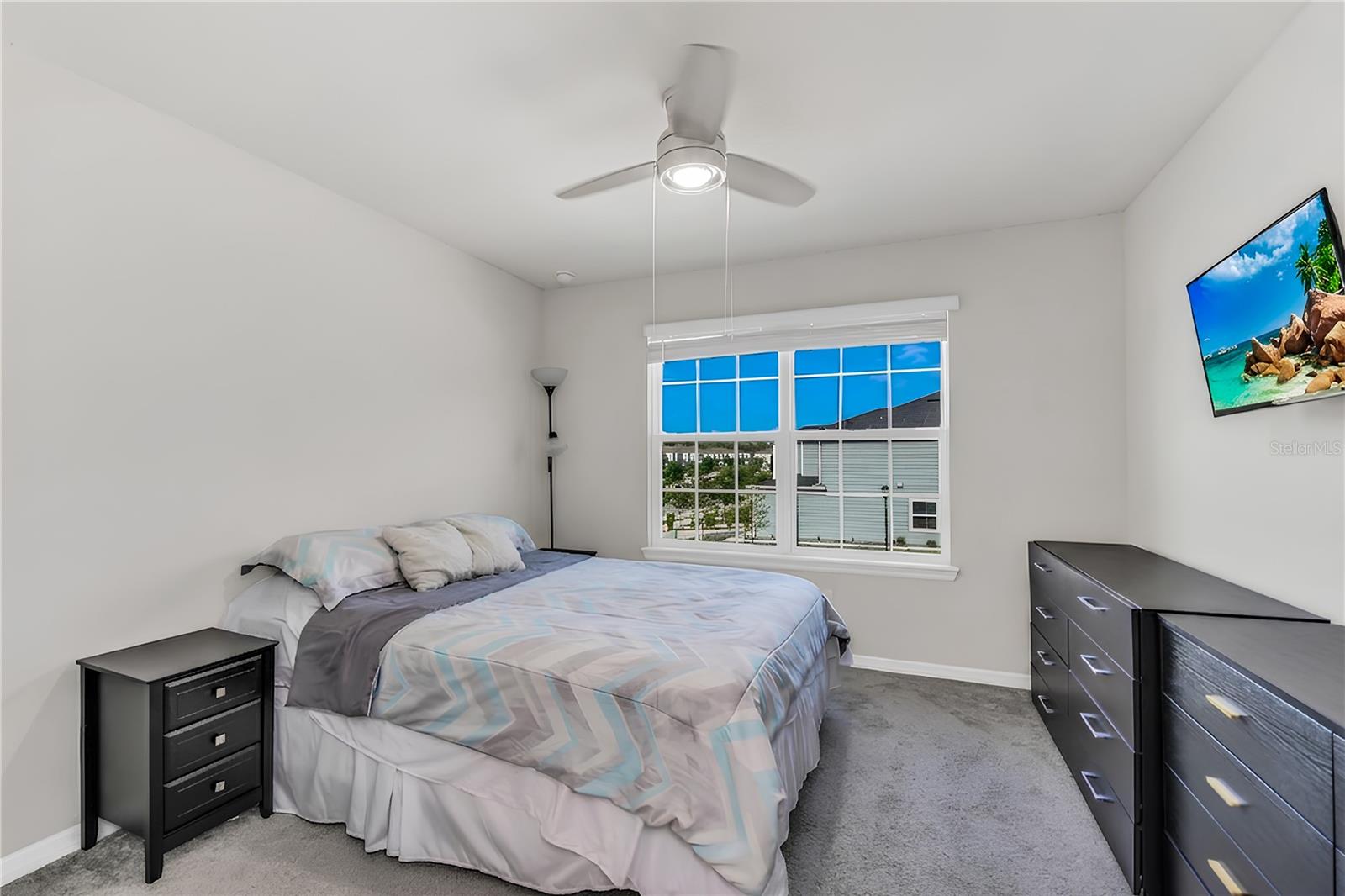 Image 18 of 41 For 2639 Buena View Road
