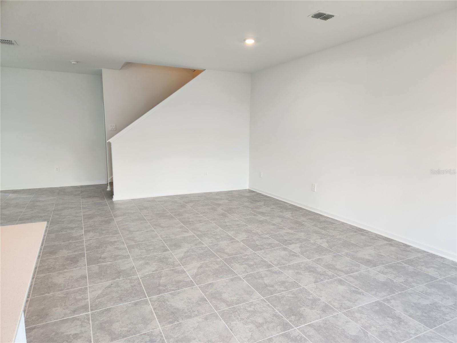 Image 12 of 41 For 203 Bogey Drive