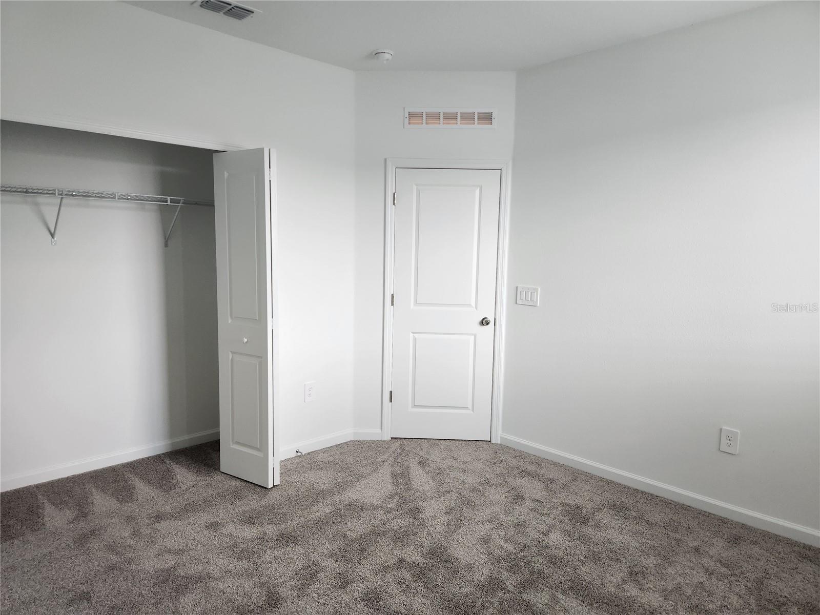 Image 32 of 41 For 203 Bogey Drive