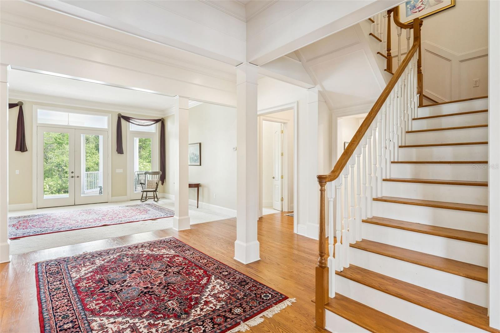 Image 18 of 73 For 915 Westpark Drive