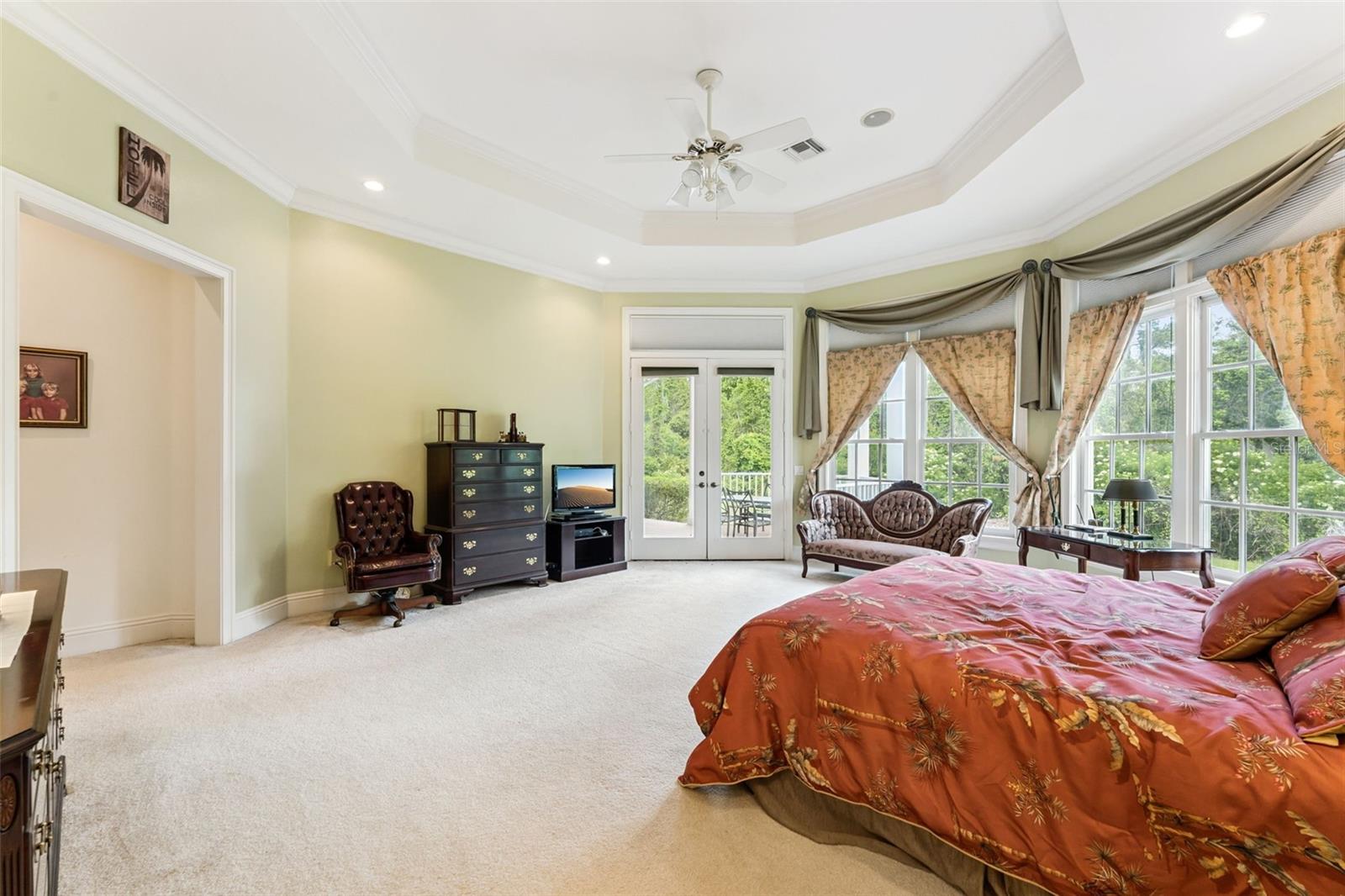 Image 36 of 73 For 915 Westpark Drive