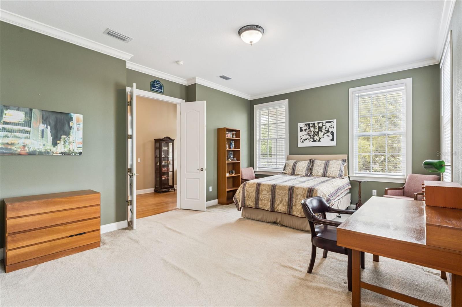 Image 43 of 73 For 915 Westpark Drive