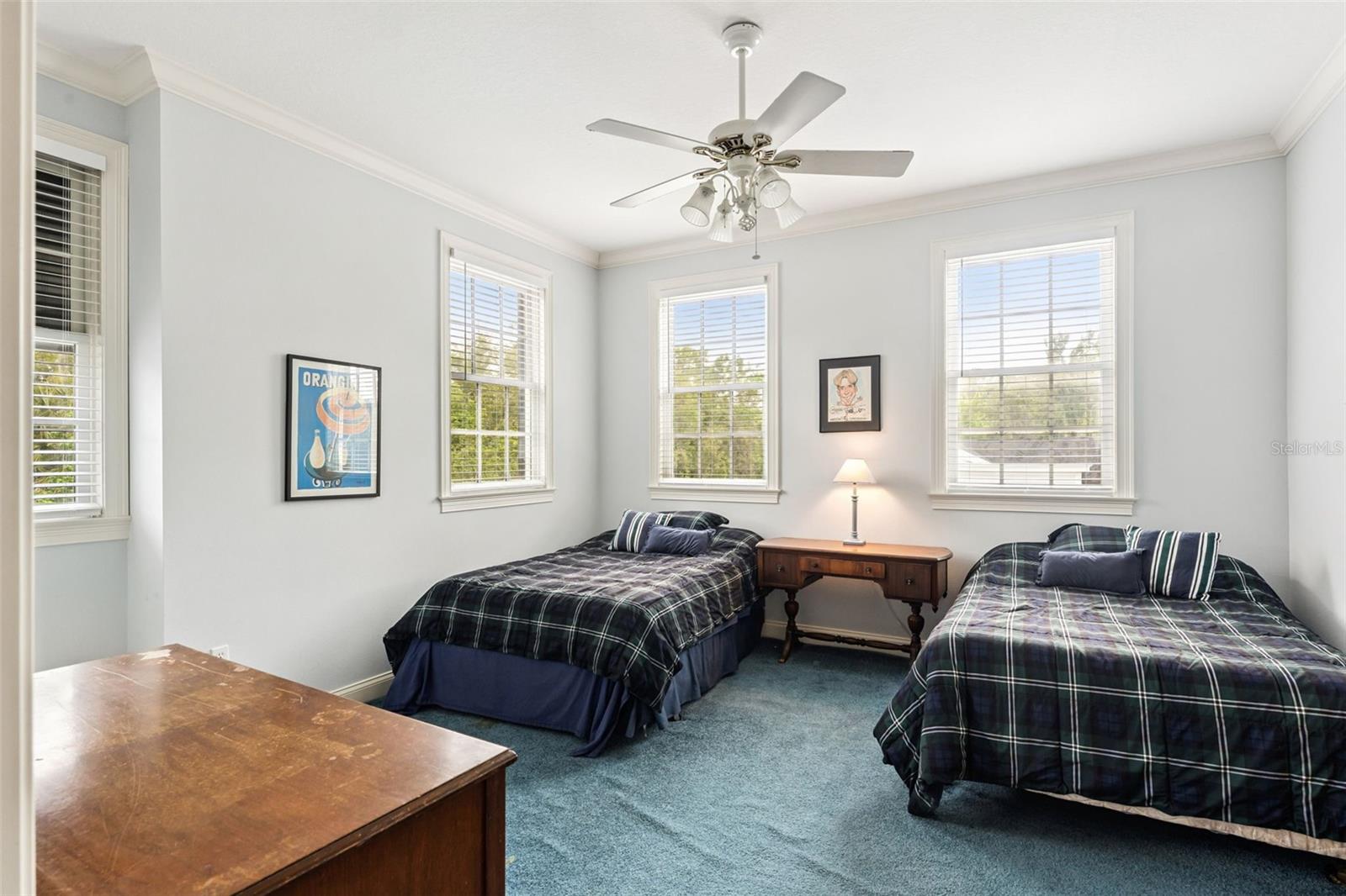 Image 49 of 73 For 915 Westpark Drive