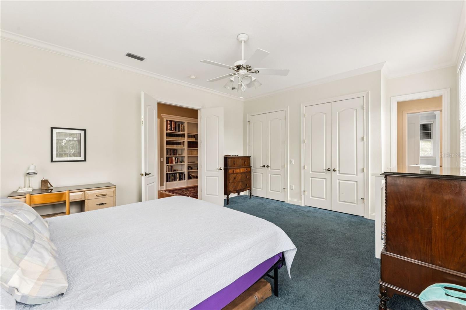 Image 51 of 73 For 915 Westpark Drive