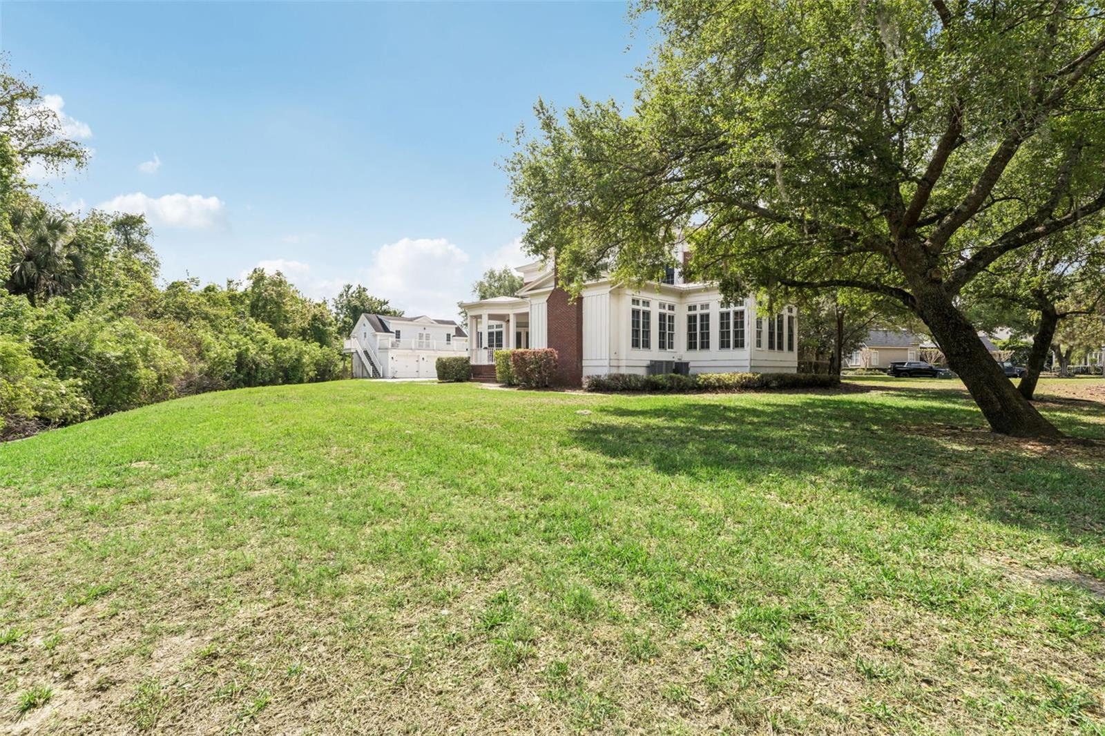 Image 62 of 73 For 915 Westpark Drive