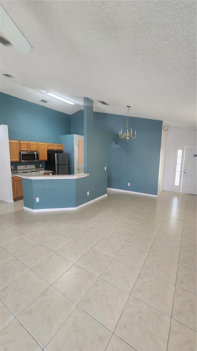 Image 20 of 93 For 2618 Emerald Island Boulevard