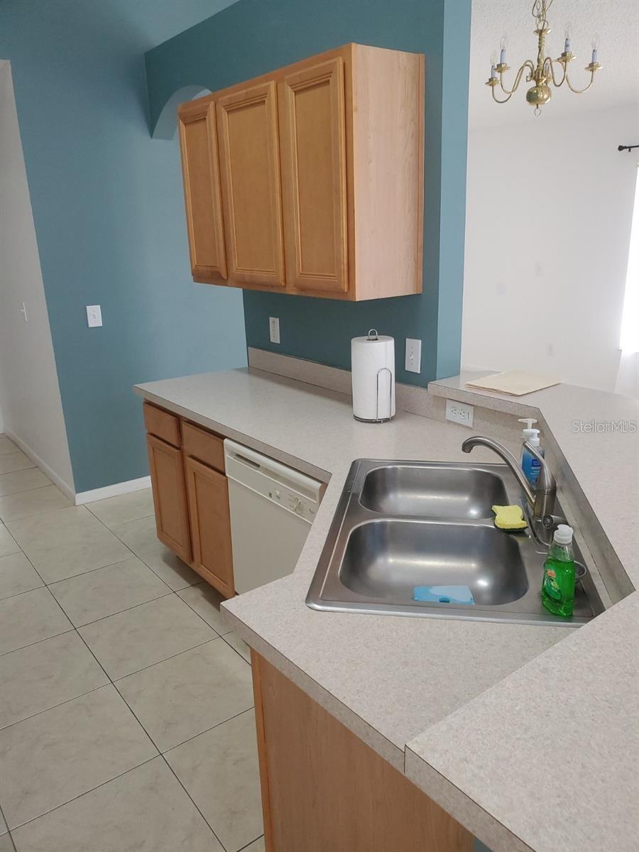 Image 30 of 93 For 2618 Emerald Island Boulevard