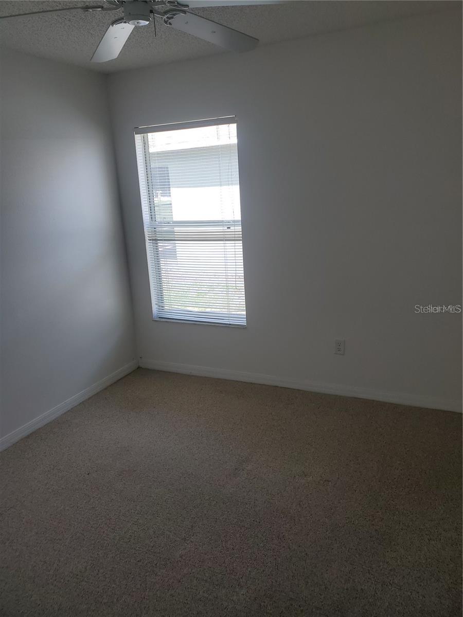 Image 36 of 93 For 2618 Emerald Island Boulevard