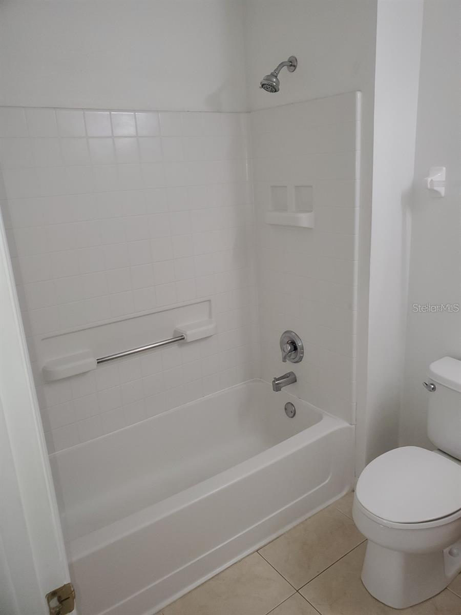 Image 41 of 93 For 2618 Emerald Island Boulevard