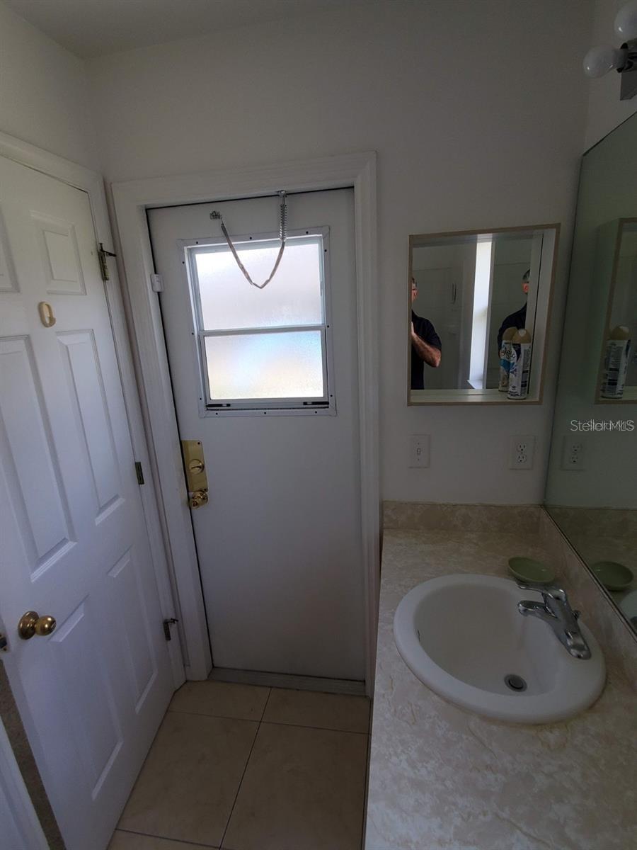 Image 44 of 93 For 2618 Emerald Island Boulevard