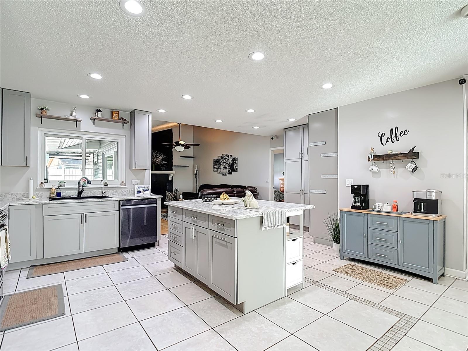 Image 14 of 69 For 3729 Sand Pebble Drive