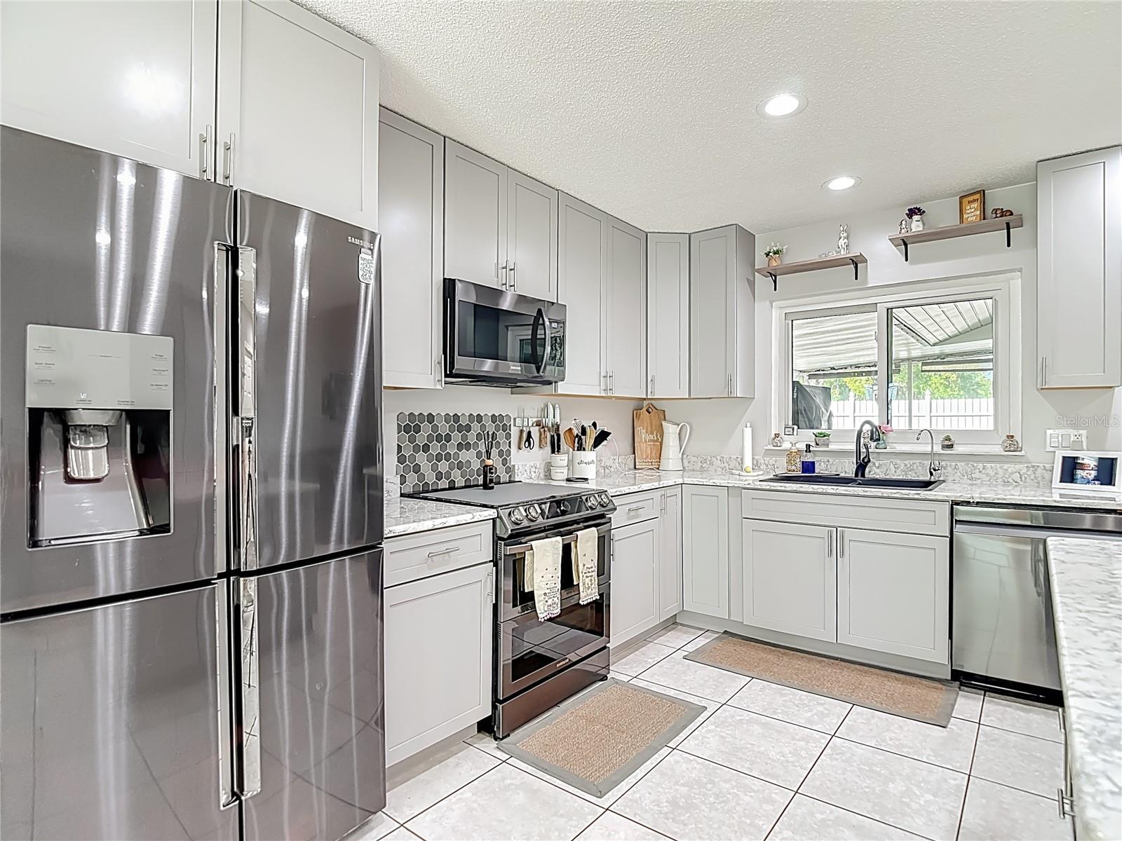 Image 16 of 69 For 3729 Sand Pebble Drive