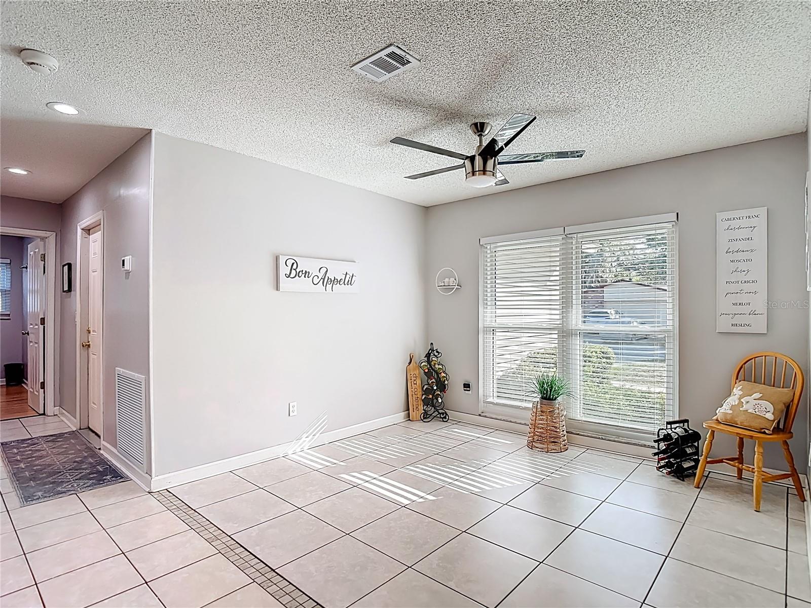 Image 9 of 69 For 3729 Sand Pebble Drive