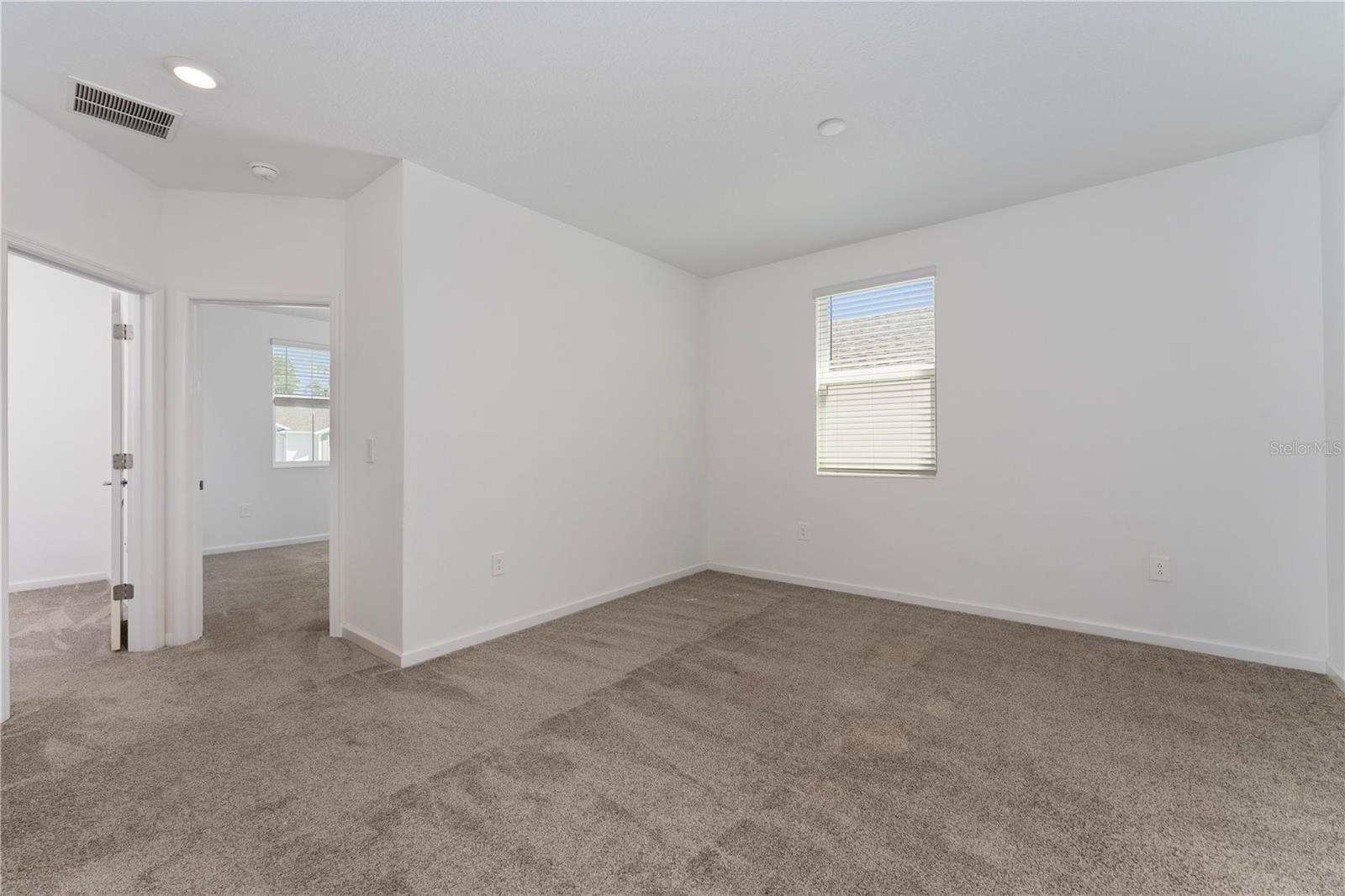 Image 18 of 21 For 7588 Stone Creek Trail