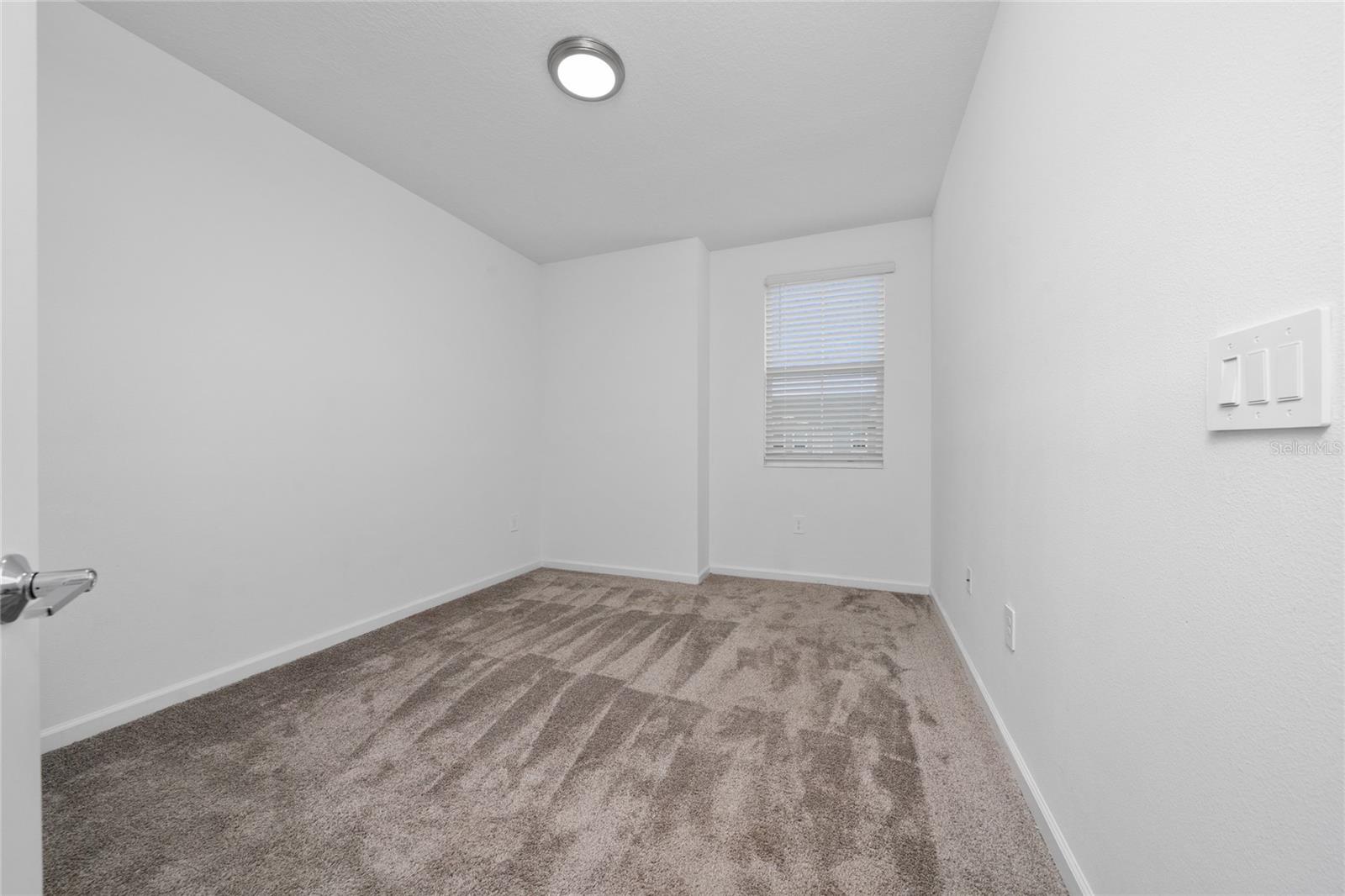 Image 15 of 23 For 7720 Stone Creek Trail