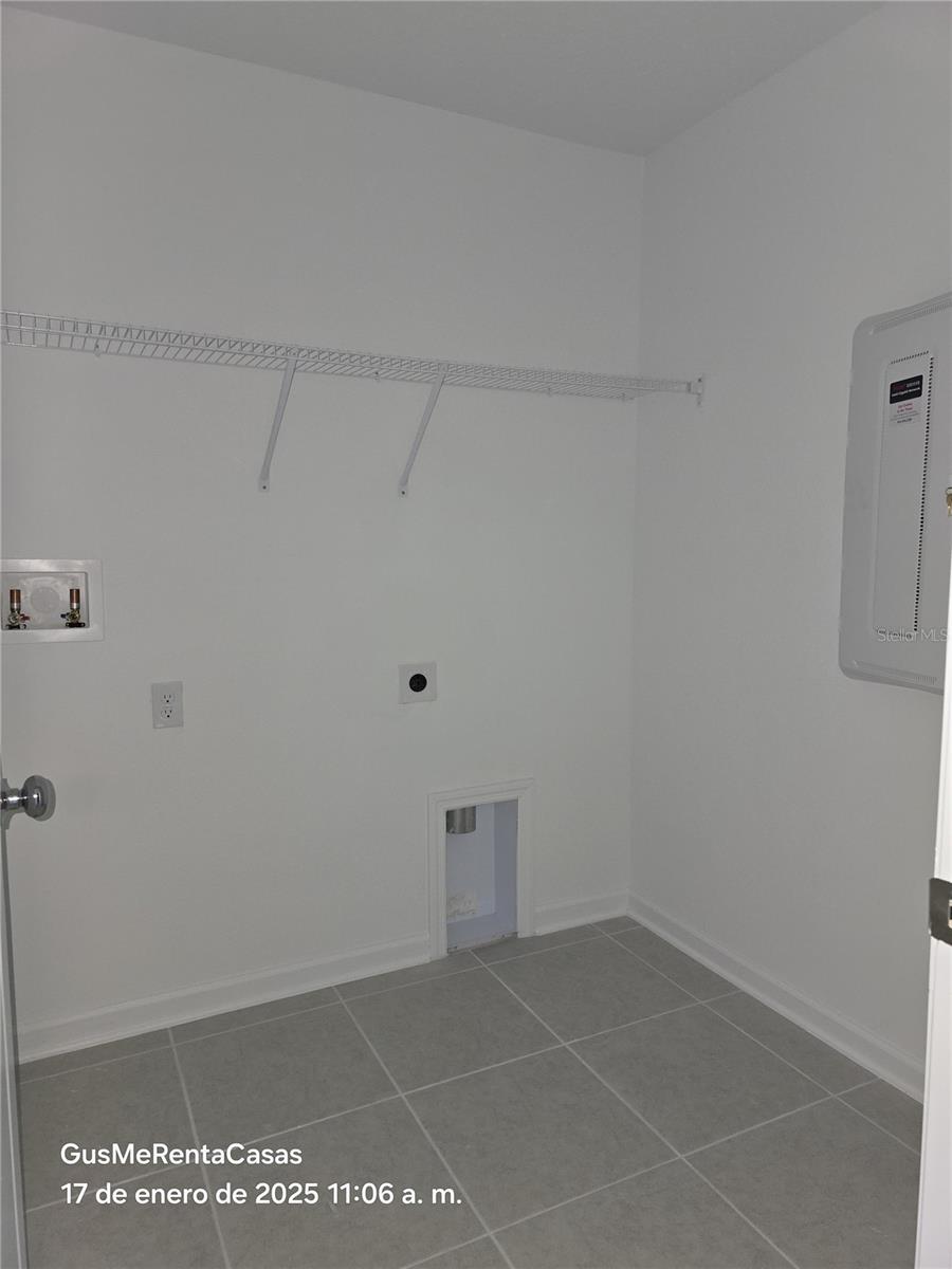 Image 20 of 24 For 5794 Le Marin Way