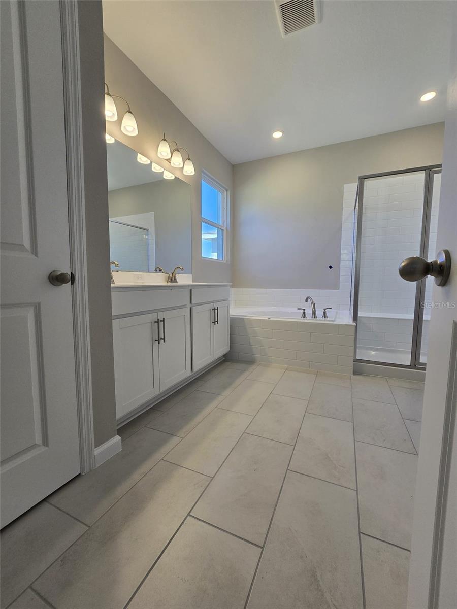 Image 12 of 32 For 1434 Maddie Berry Lane