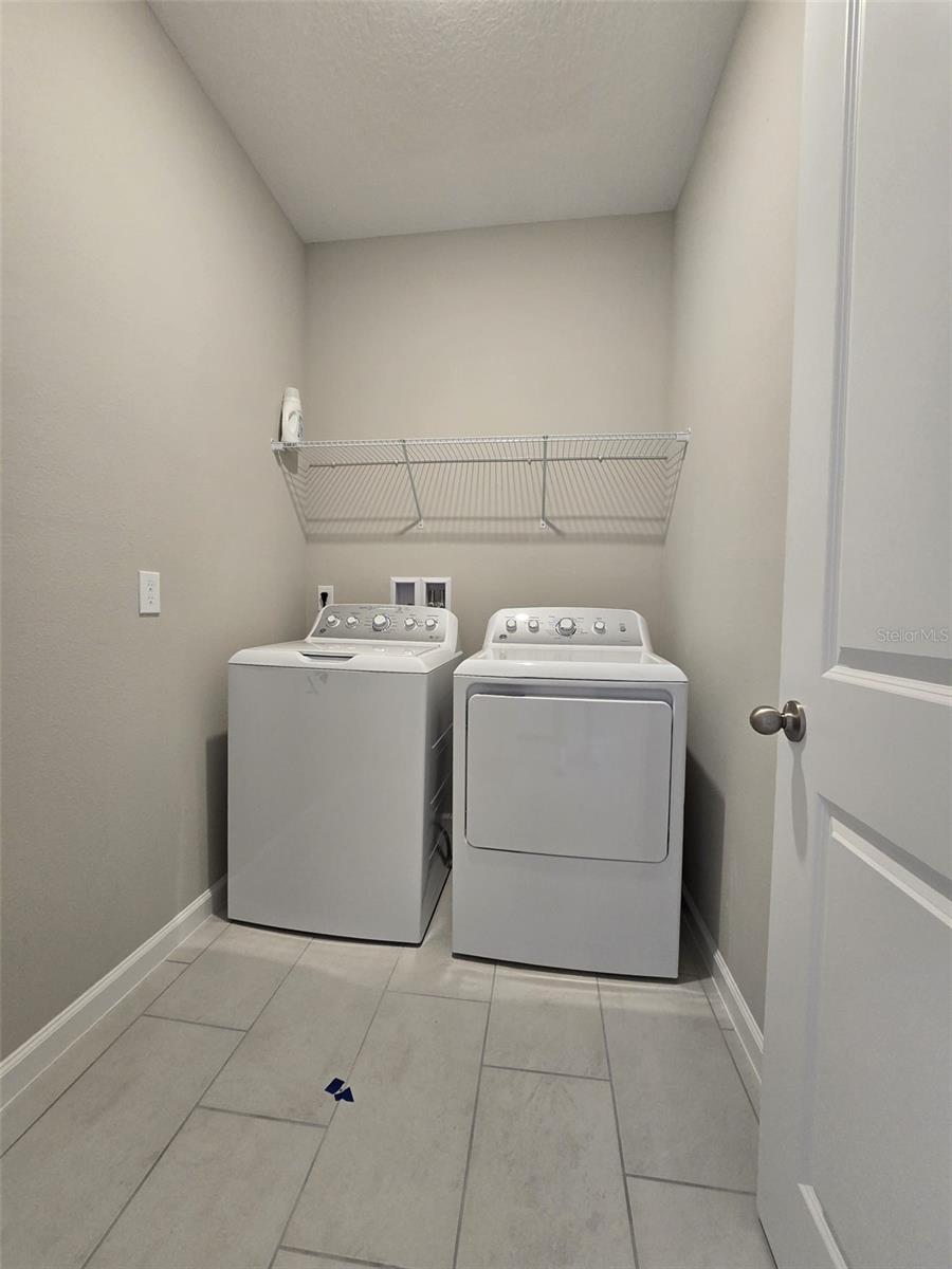 Image 23 of 32 For 1434 Maddie Berry Lane