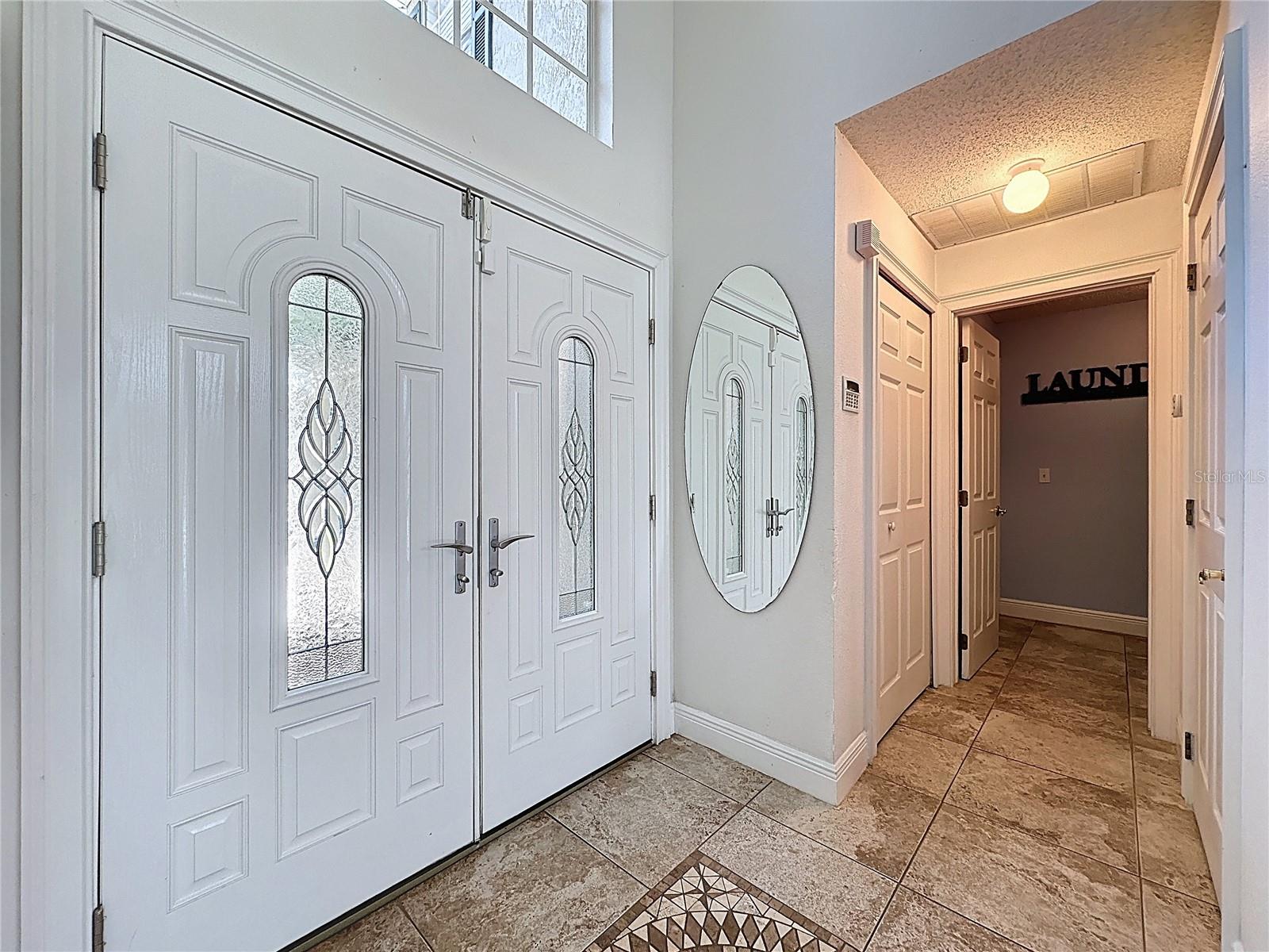 Image 3 of 88 For 2213 Mallory Circle