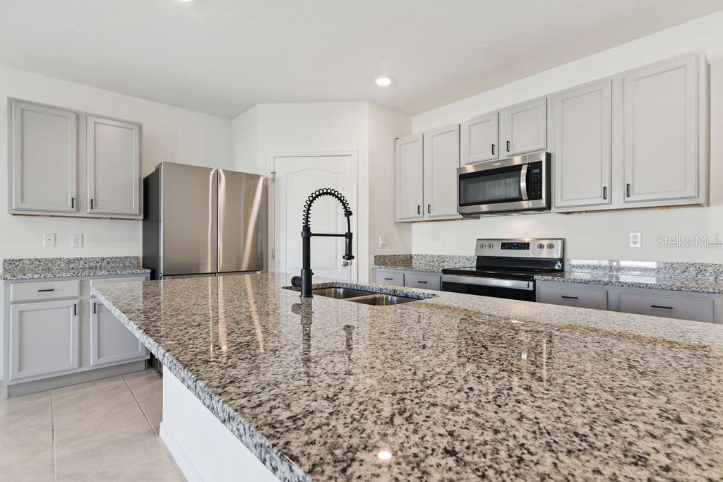 Image 13 of 61 For 5235 Mahogany Drive