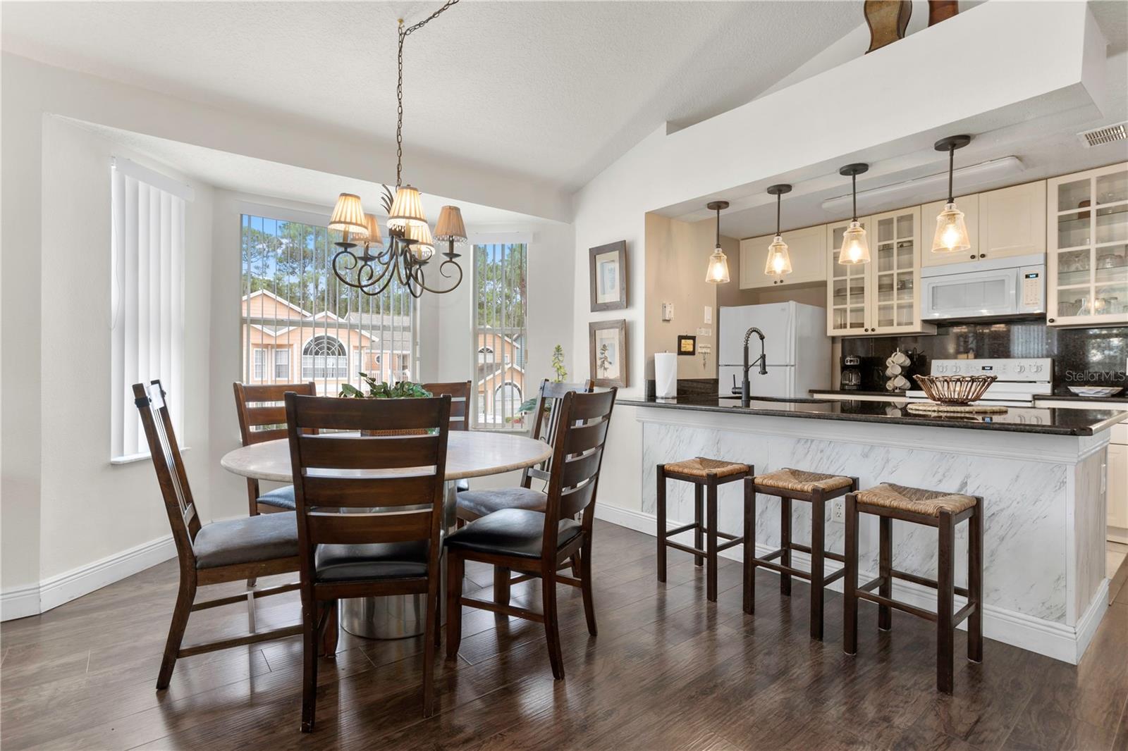 Image 8 of 40 For 3138 Britannia Boulevard C