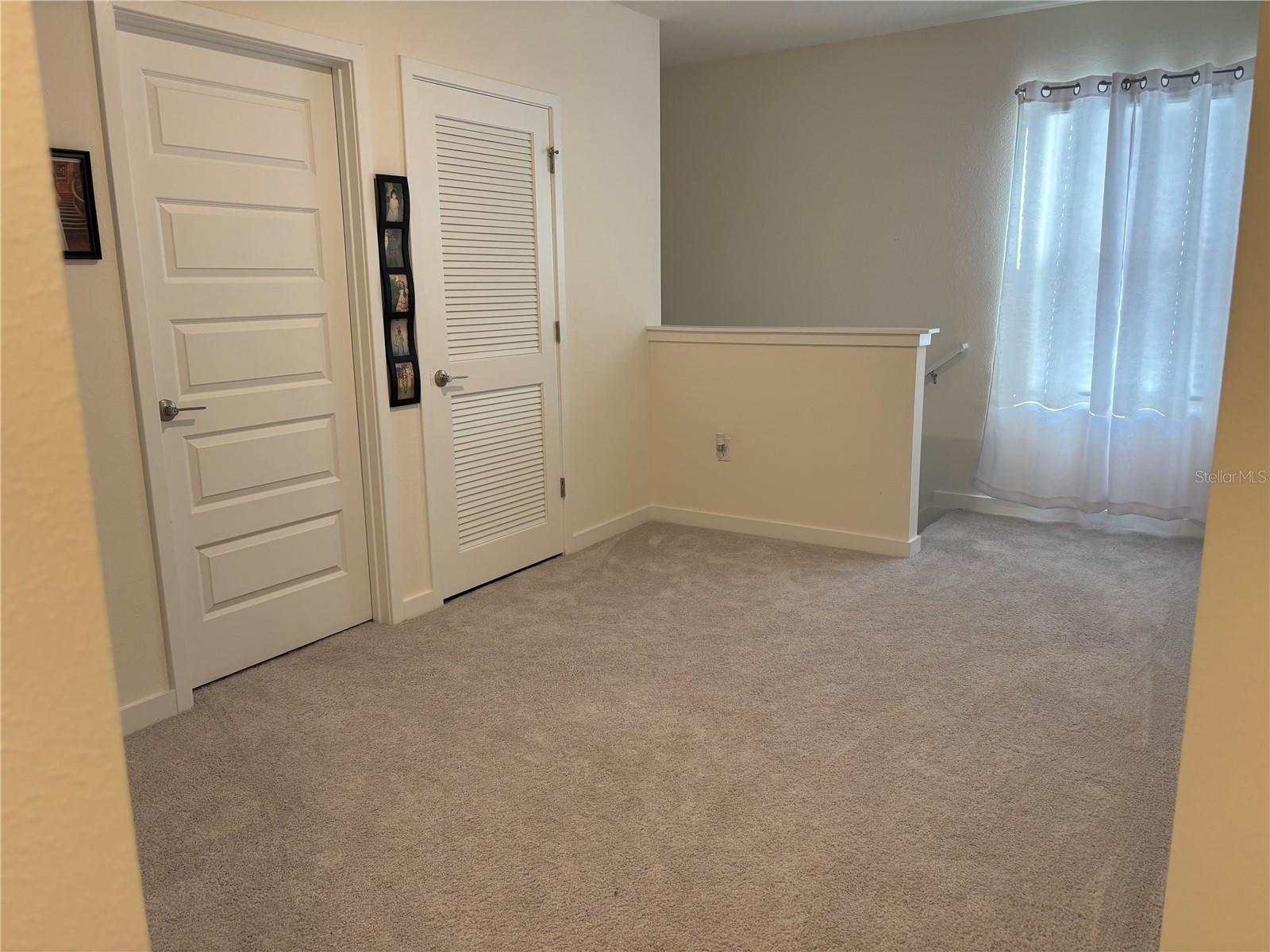 Image 17 of 37 For 464 Talisi Loop