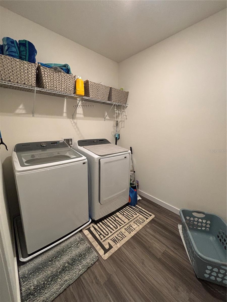 Image 27 of 37 For 464 Talisi Loop