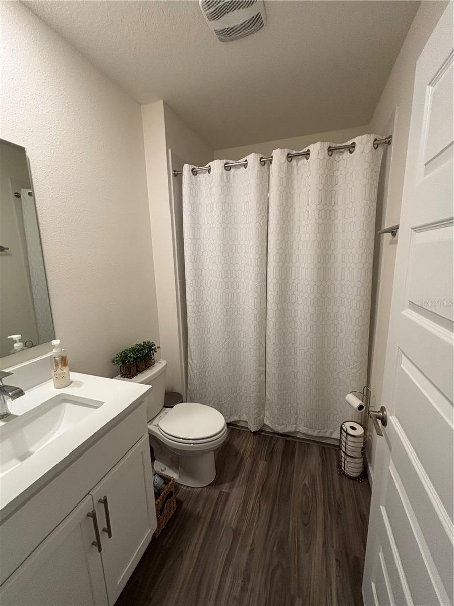 Image 33 of 37 For 464 Talisi Loop