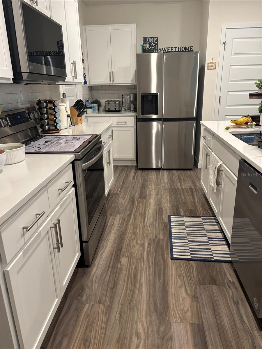 Image 9 of 37 For 464 Talisi Loop