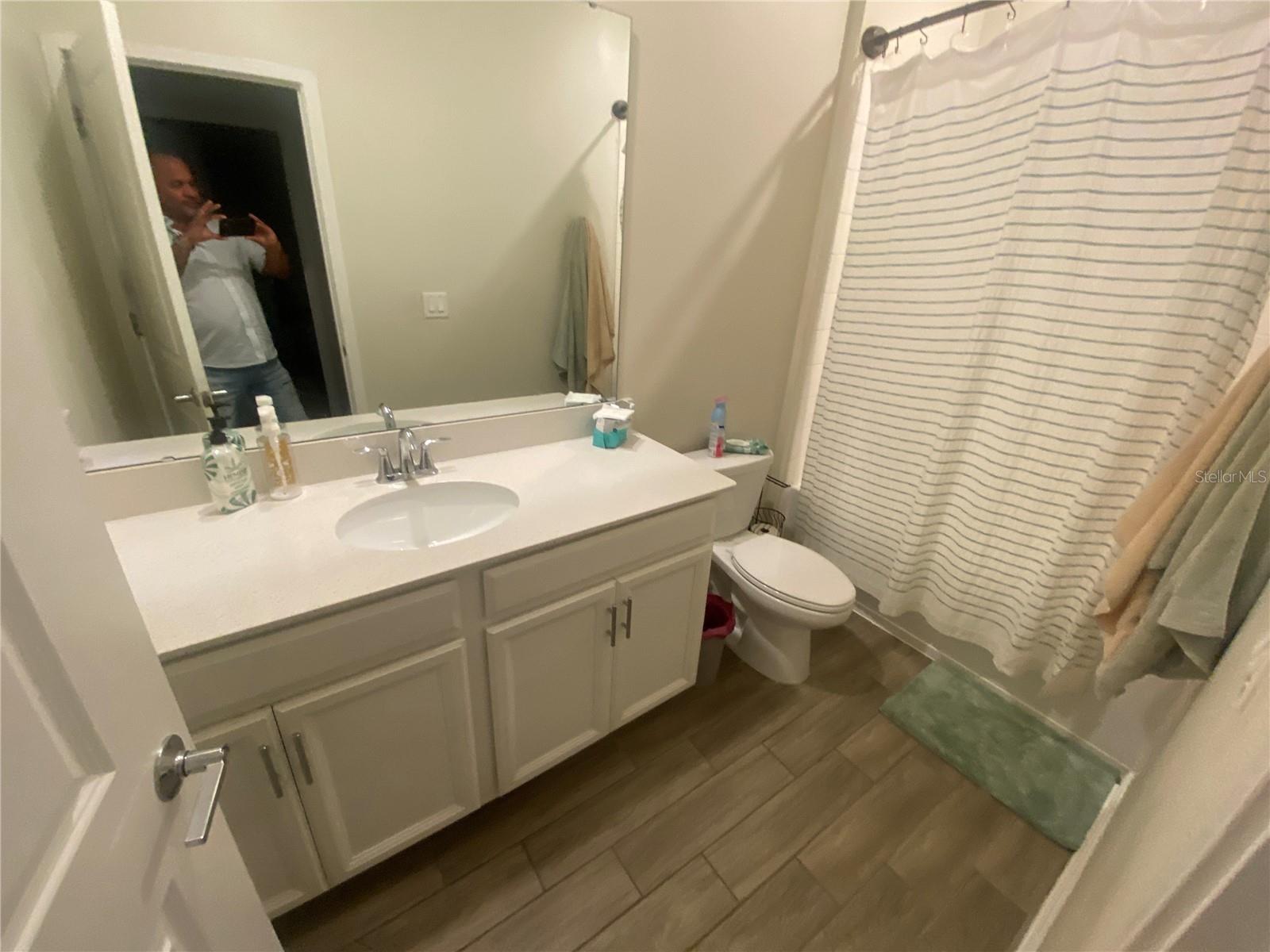 Image 11 of 32 For 5579 Bakewell Place