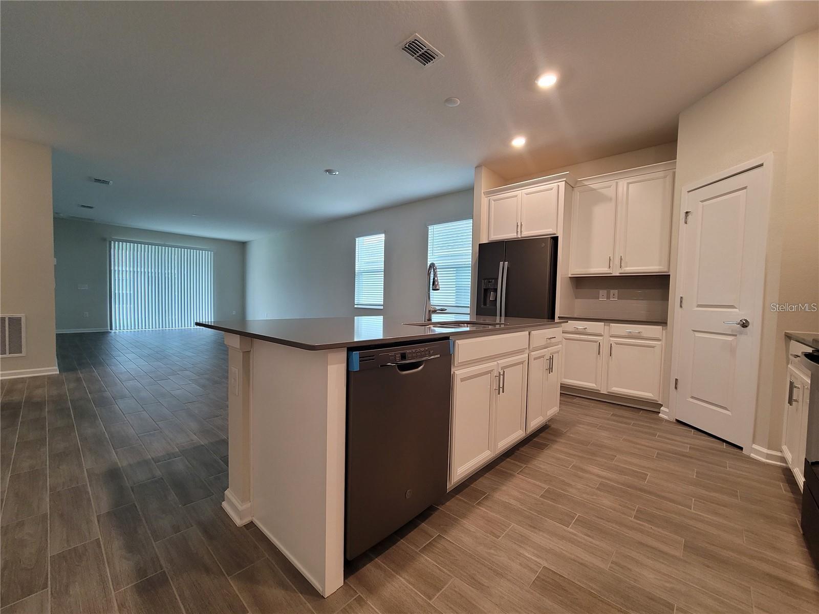 Image 24 of 32 For 5579 Bakewell Place