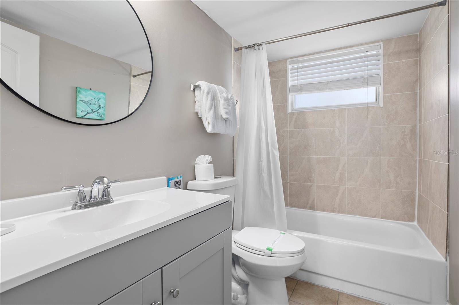 Image 23 of 37 For 2749 Poinciana Boulevard 15