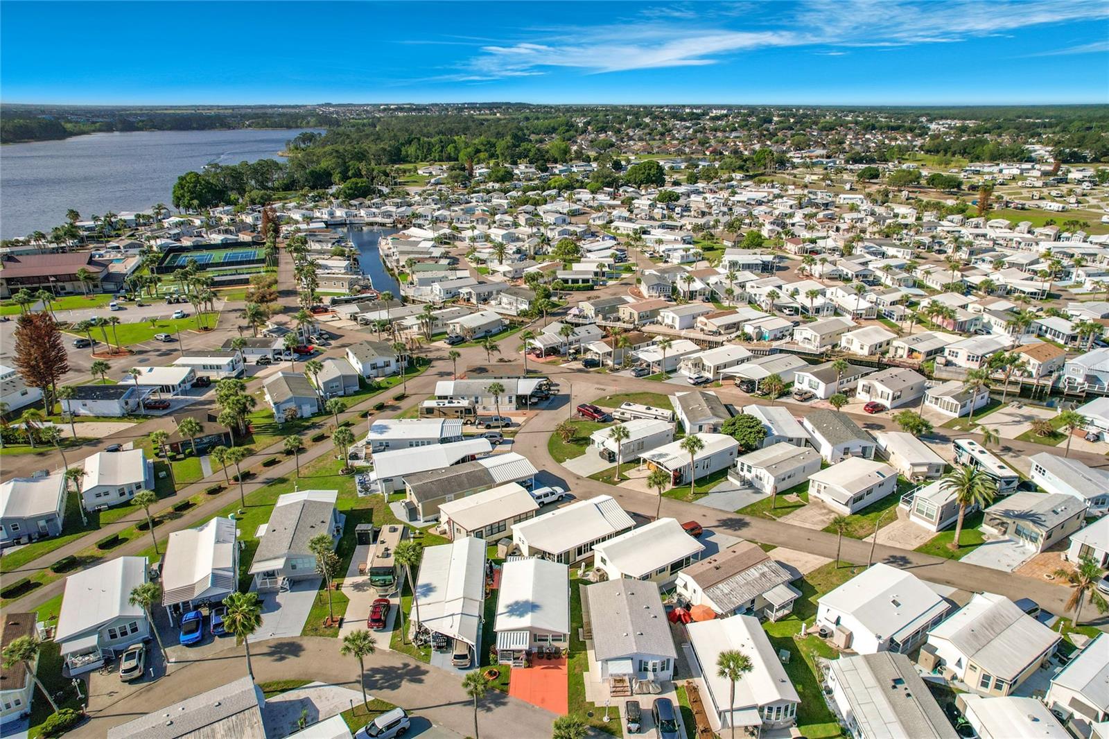 Image 6 of 29 For 9000 Us Hwy 192 # 537  537