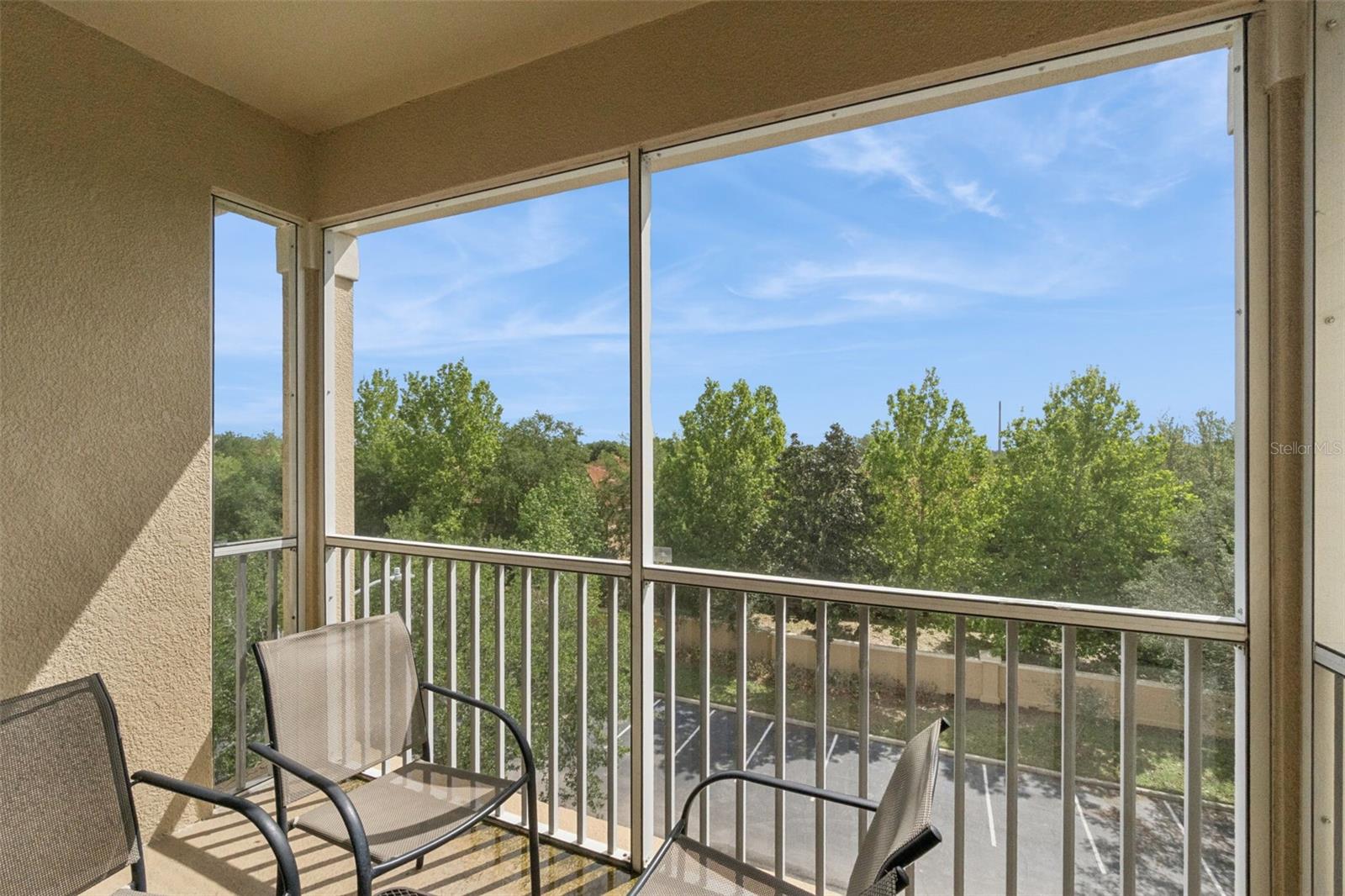 Image 23 of 60 For 2809 Almaton Loop 401