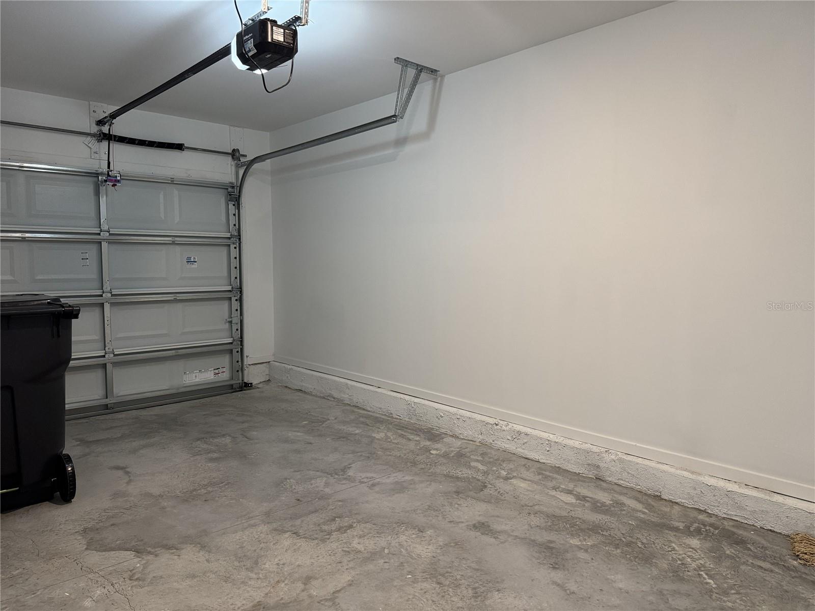 Image 21 of 21 For 830 Lynx Street