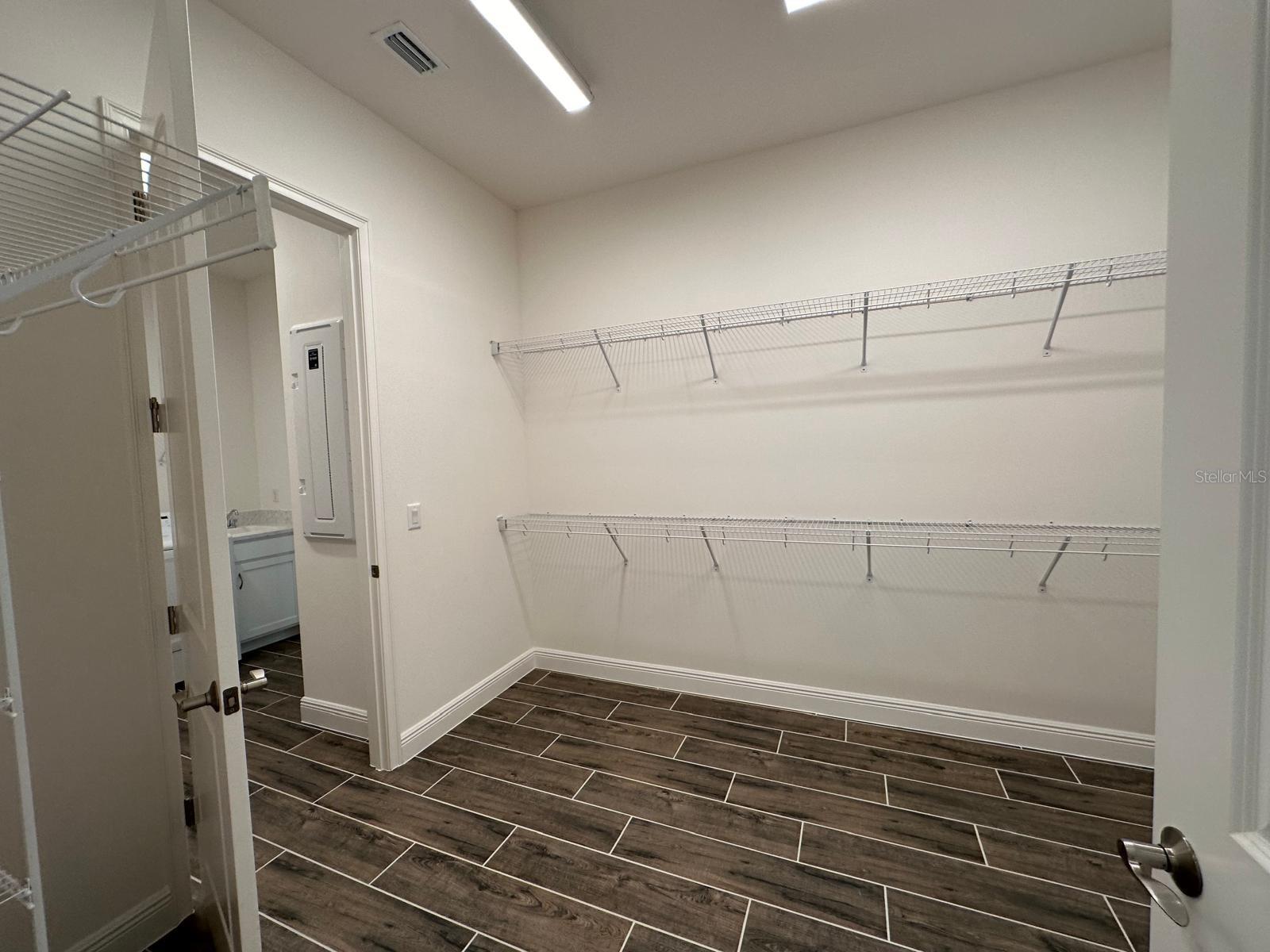 Image 20 of 54 For 13724 Larkton Lane