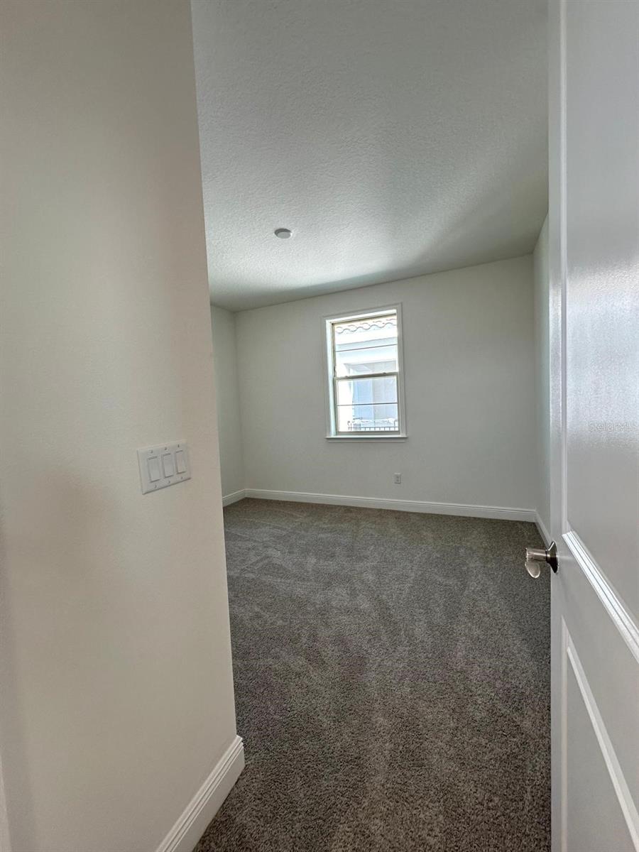 Image 36 of 54 For 13724 Larkton Lane