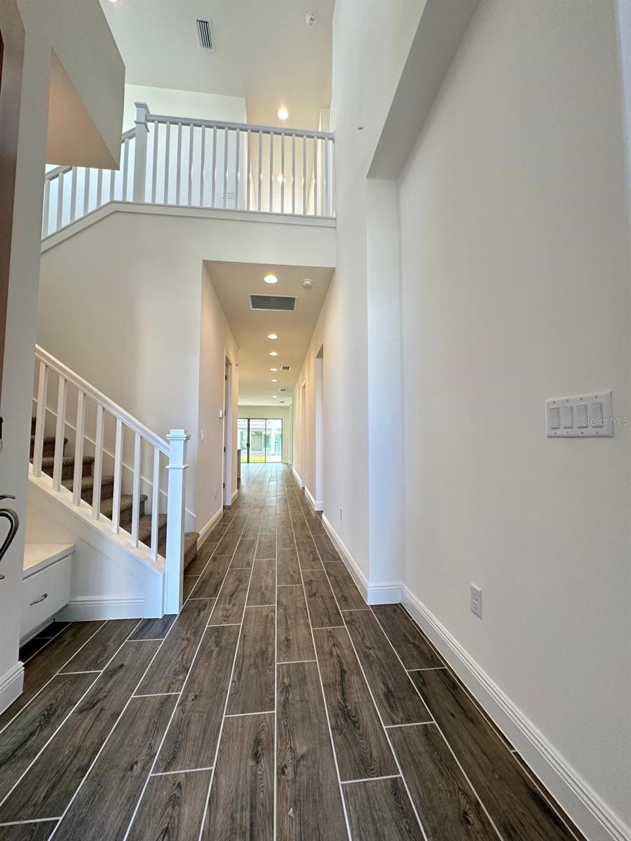 Image 4 of 54 For 13724 Larkton Lane