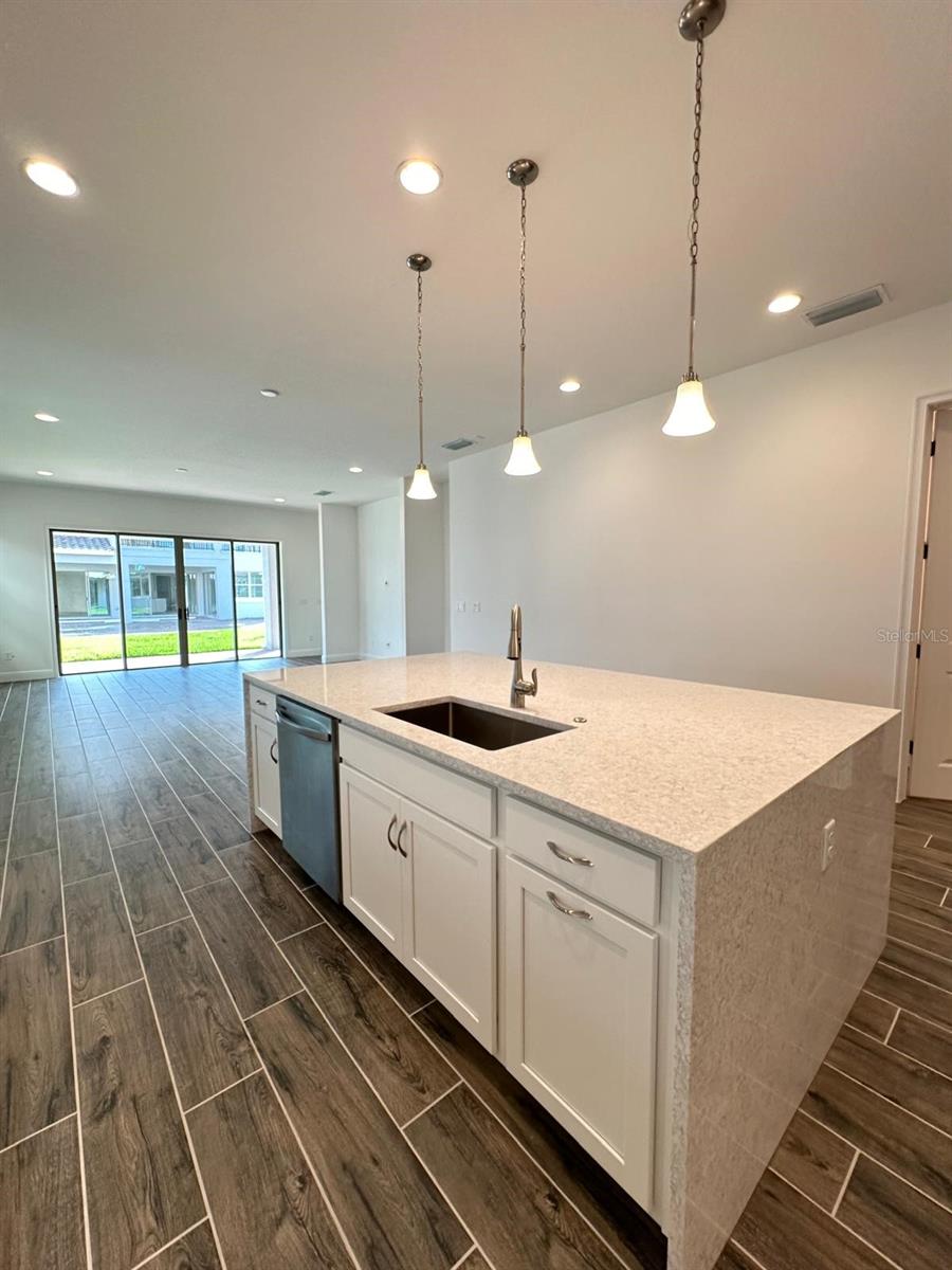 Image 7 of 54 For 13724 Larkton Lane