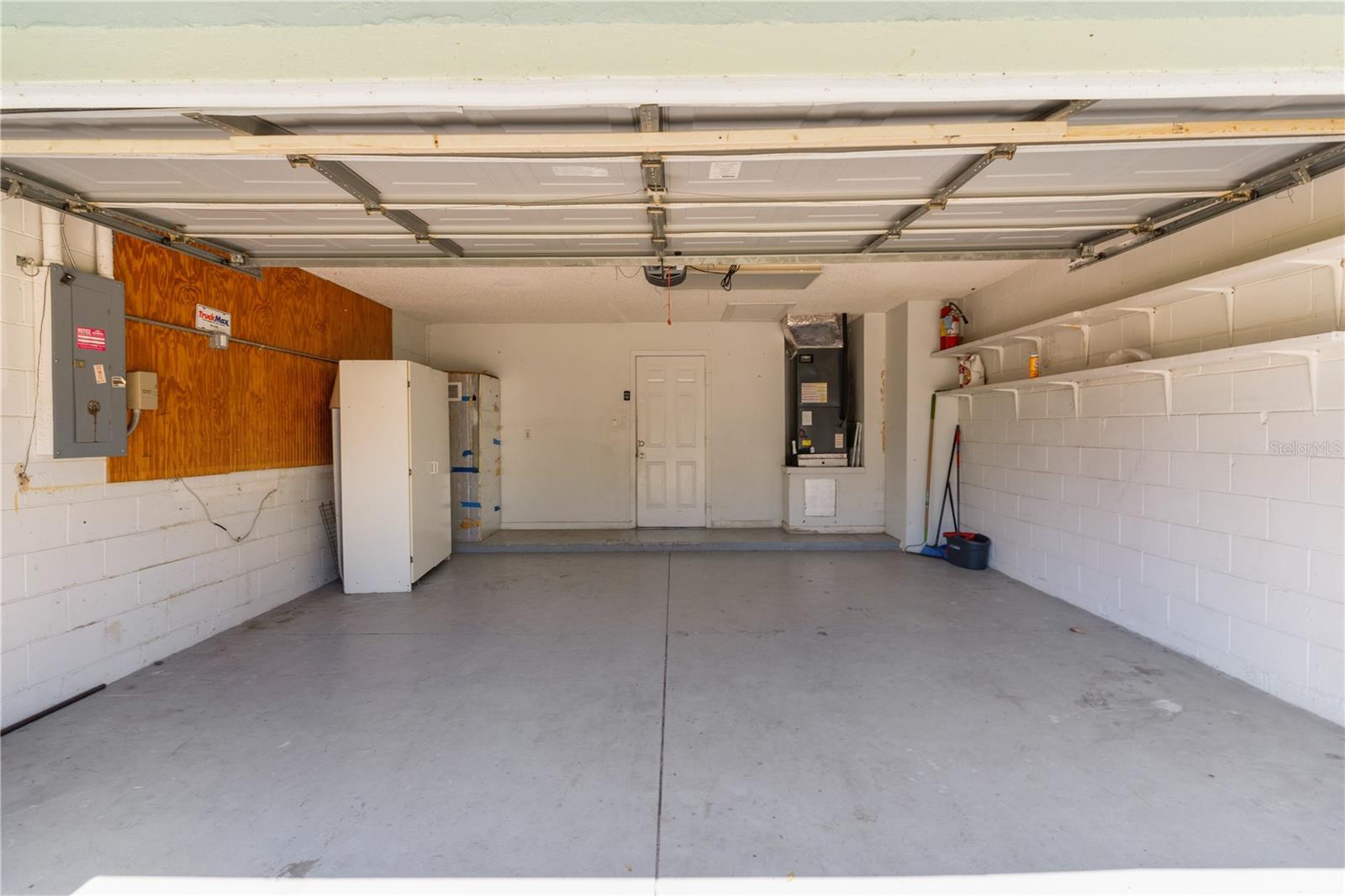 Image 14 of 50 For 40045 Palm Street