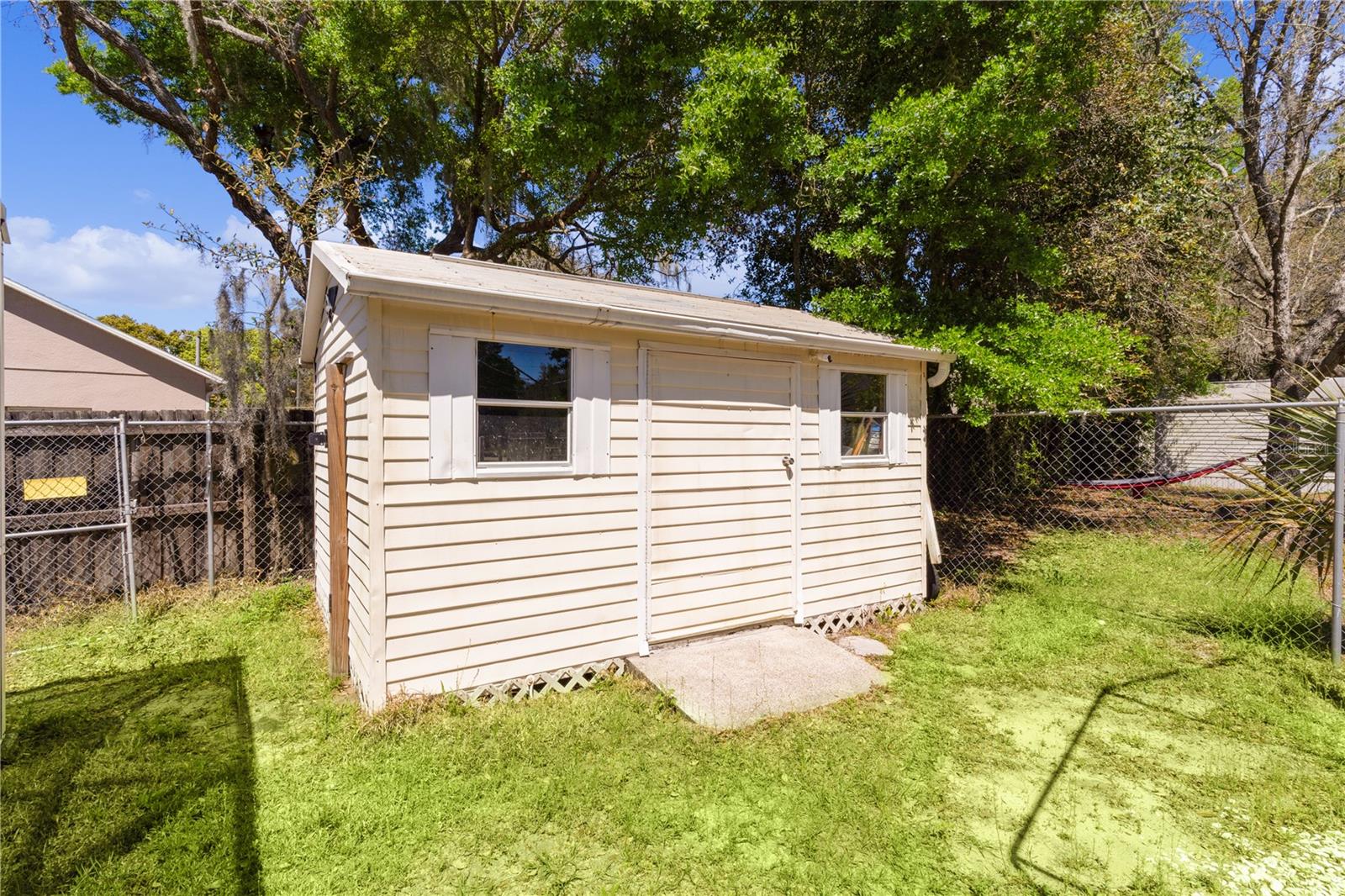 Image 23 of 50 For 40045 Palm Street