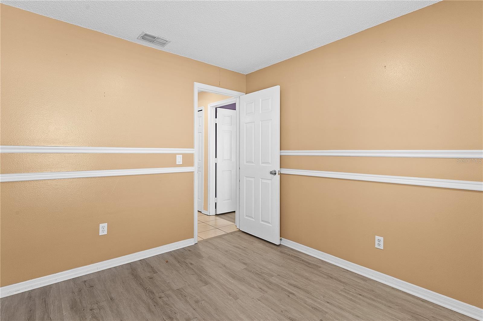 Image 33 of 50 For 40045 Palm Street