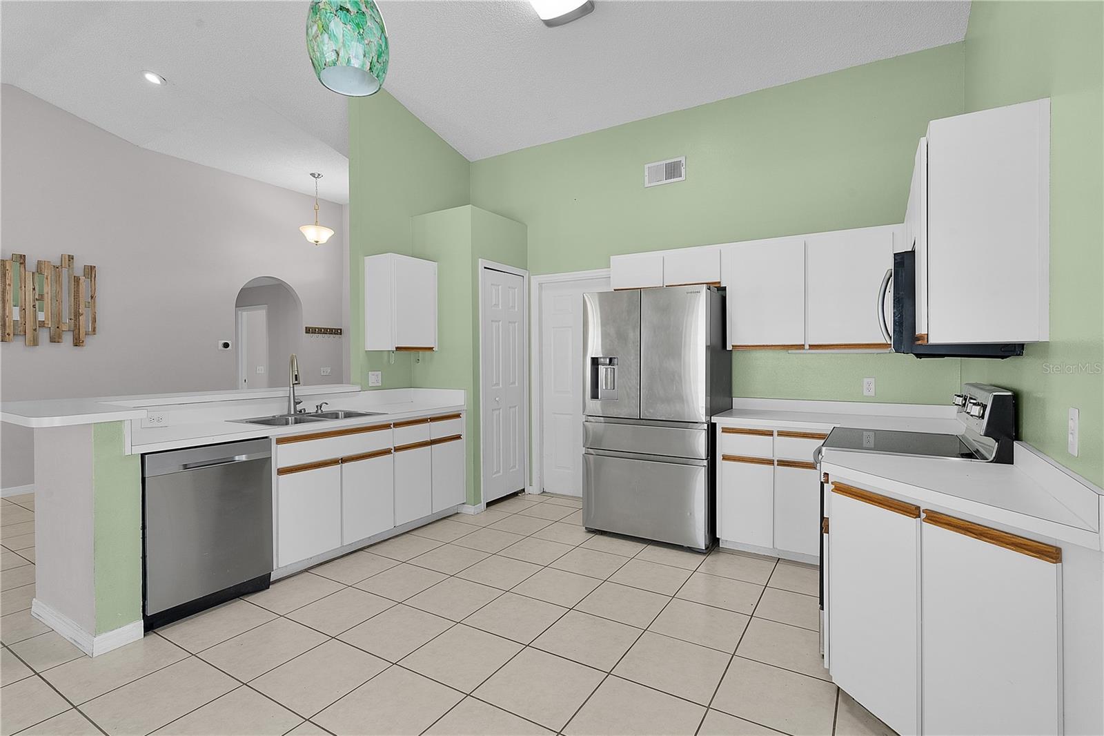 Image 35 of 50 For 40045 Palm Street